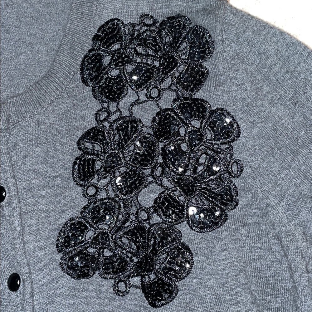 Cardigan - Picture 3 of 4